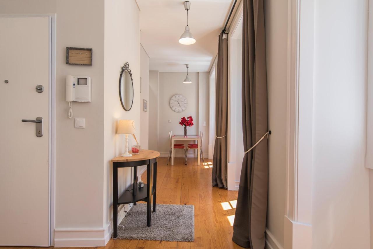 Apartamento Cozy Flat In The Heart Of Alfama Lisboa Exterior foto
